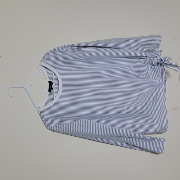 Theory Blue/White Stripped Long Sleeve  Side Tie Blouse Size L - Picture 2 of 8